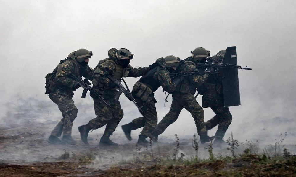 Ξαφνική κινητοποίηση: Ρώσοι κομάντος σε καταδρομικές επιχειρήσεις στην ουκρανική πλευρά